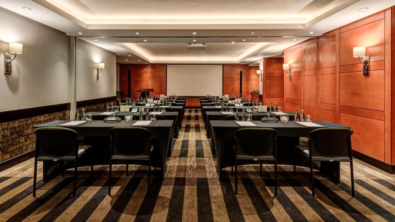 Intercontinental Johannesburg Or Tambo Airport Hotel By Ihg Kempton Park Exteriér fotografie Meeting room