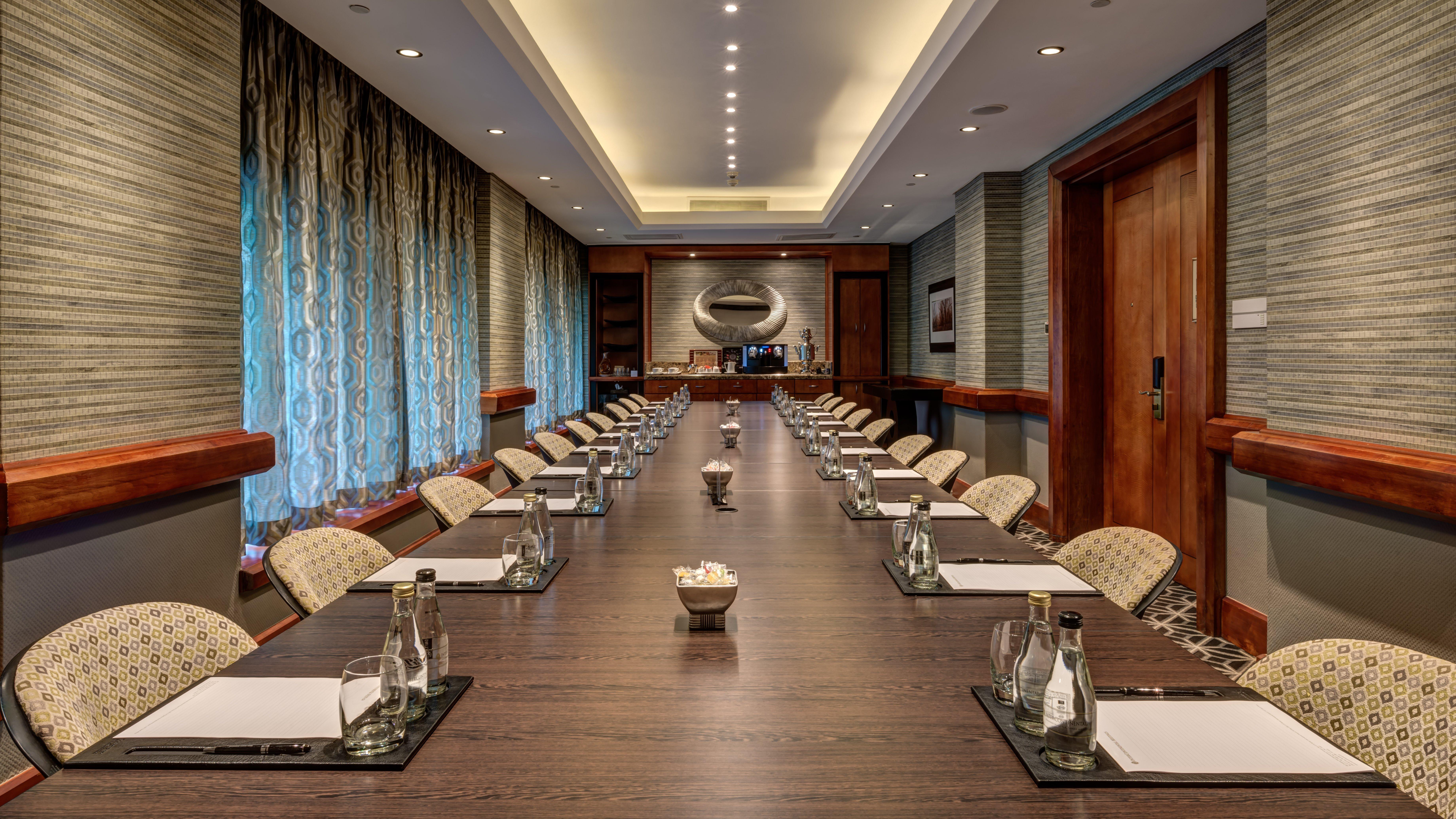 Intercontinental Johannesburg Or Tambo Airport Hotel By Ihg Kempton Park Exteriér fotografie Meeting room